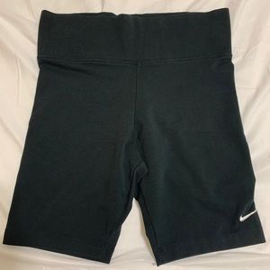Nike Biker Short